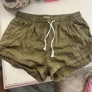 Billabong woman’s shorts